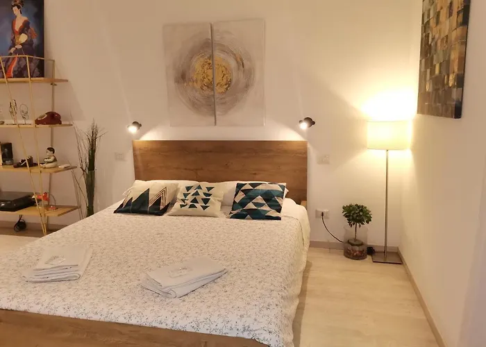 Noemi Apartment *